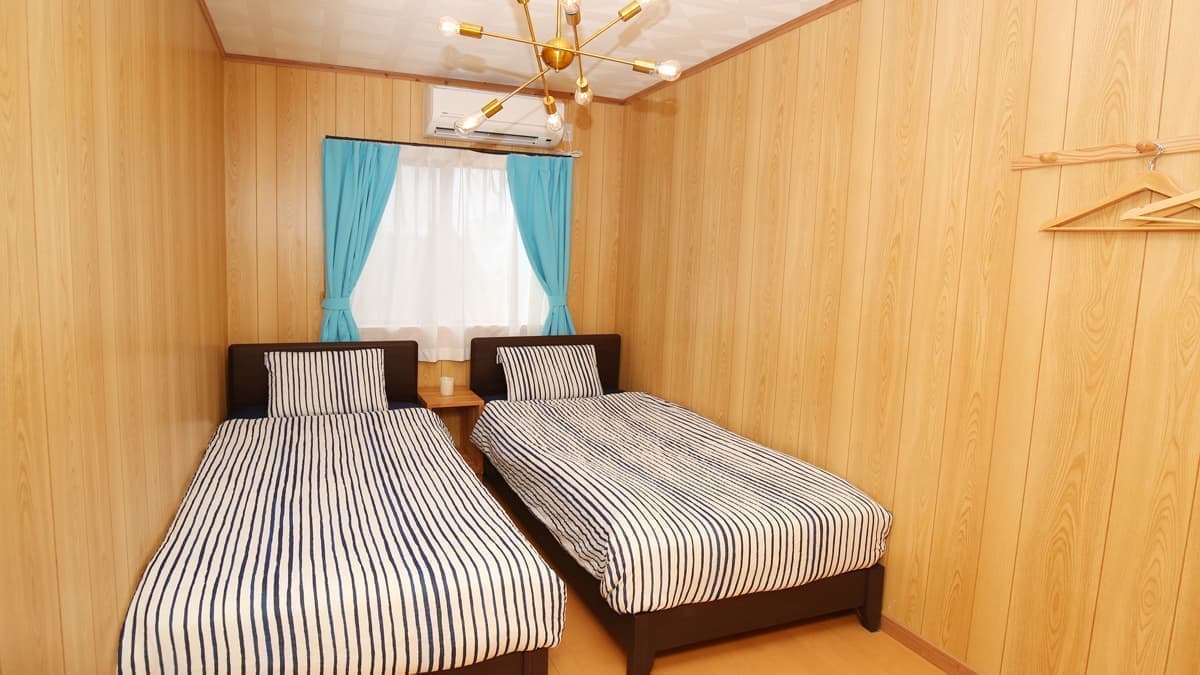 room1_0267.jpg