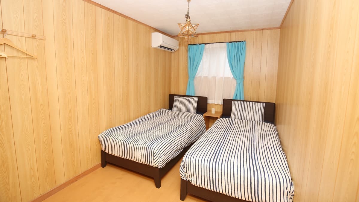 room1_0268.jpg